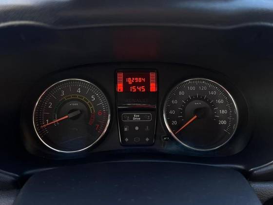 RENAULT CLIO 1.0 EXPRESSION 16V FLEX 4P MANUAL